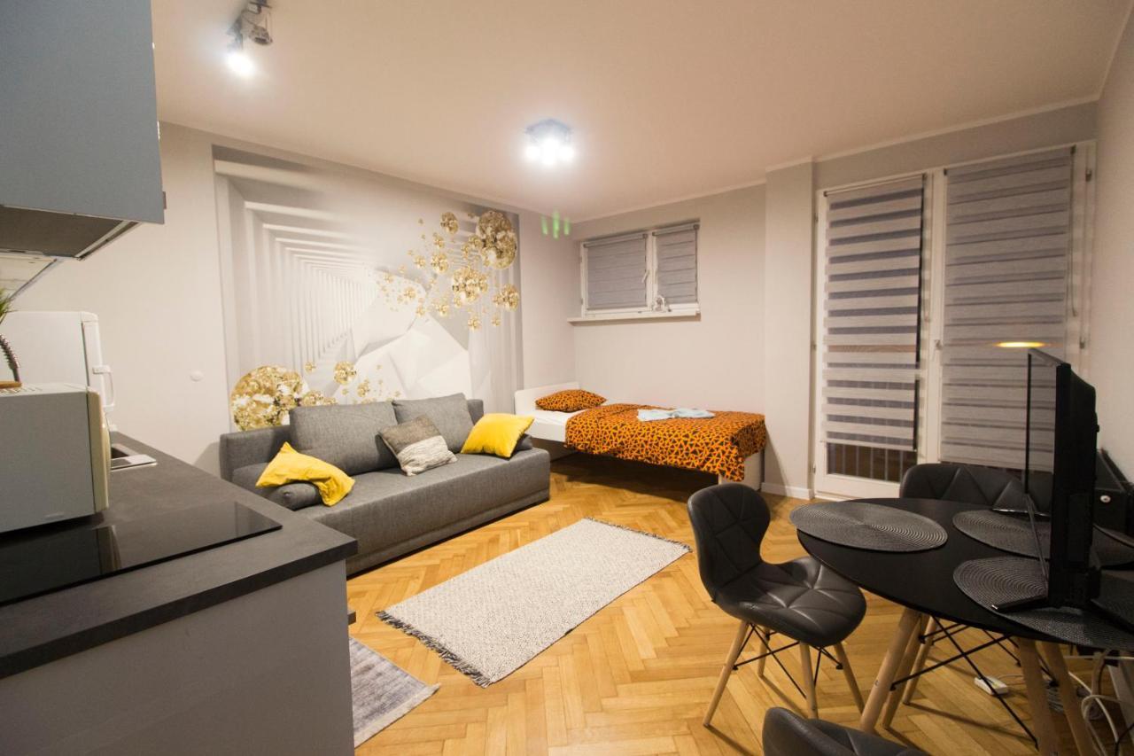 Happyestate - Old Town - Apartamenty Przy Rynku Wroclaw Exterior photo